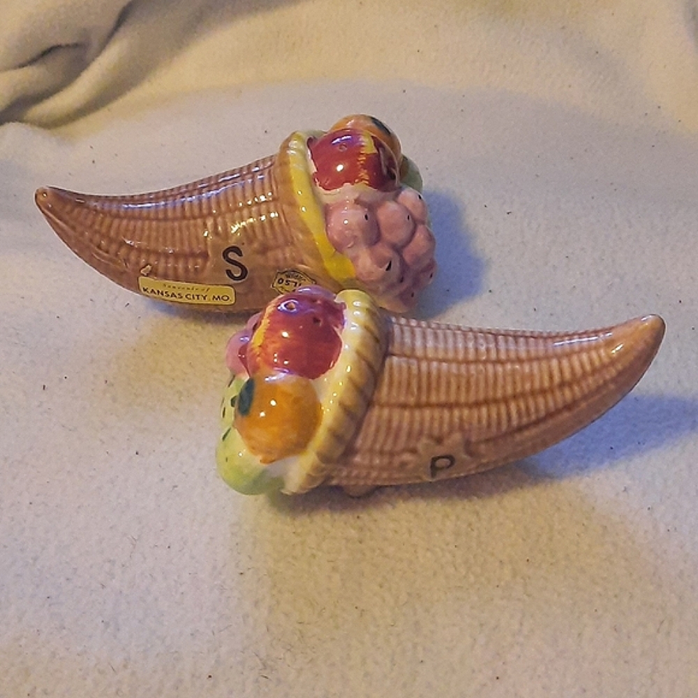 Vintage Cornucopia Salt & Pepper Shakers